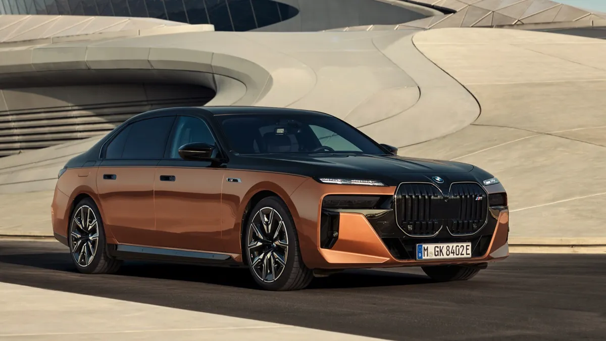 electric bmw i7