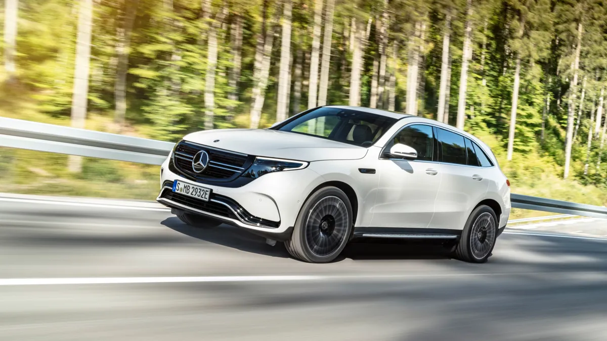 Mercedes-Benz EQC 400 4MATIC price and specifications | Ref: 1337