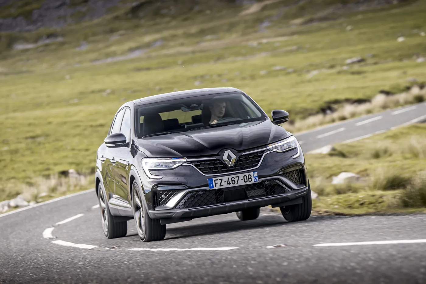 Renault Arkana first drive, eye-catching newcomer fills SUV niche