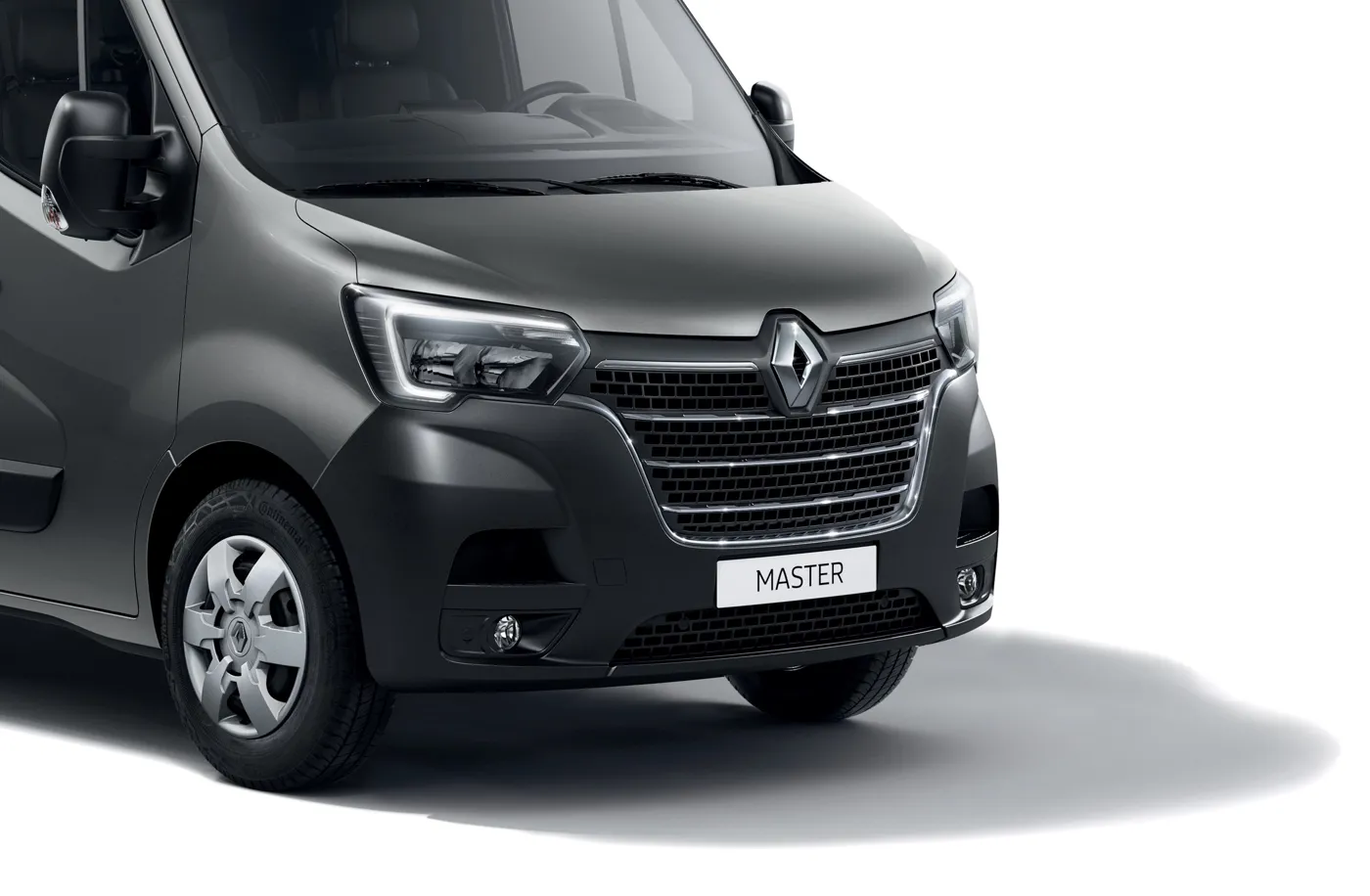 Renault reveals specifications for new Trafic and Master