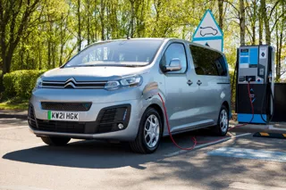 Citroen SpaceTourer XL dimensions, boot space and electrification