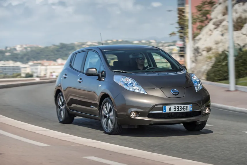 Nissan leaf shop tekna 2016