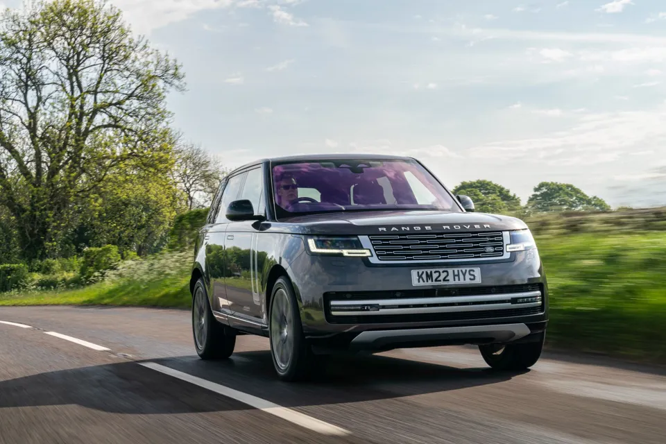 JLR re-launches insurance offer following increased Range Rover thefts