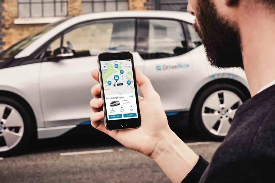 BMW and Daimler pull car-sharing services