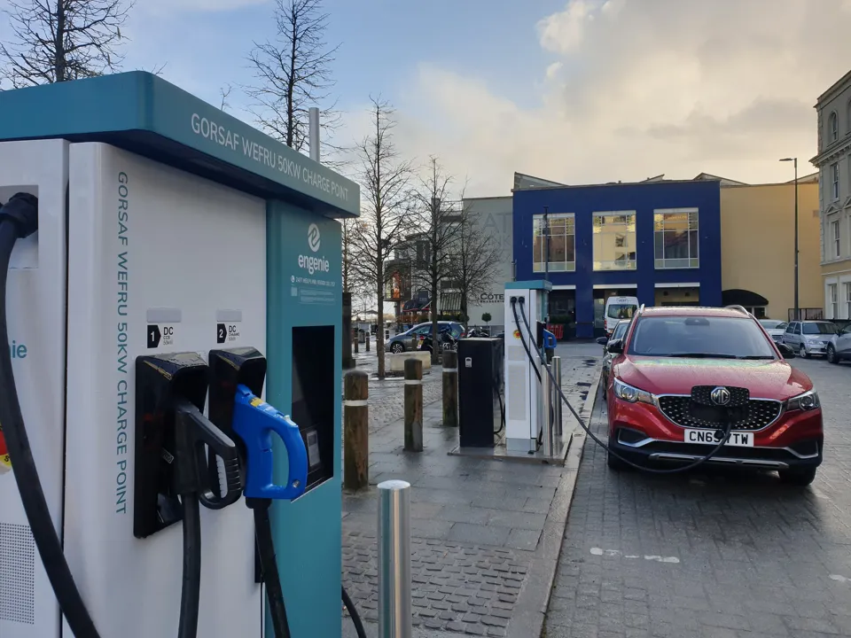 Engenie ev store charging