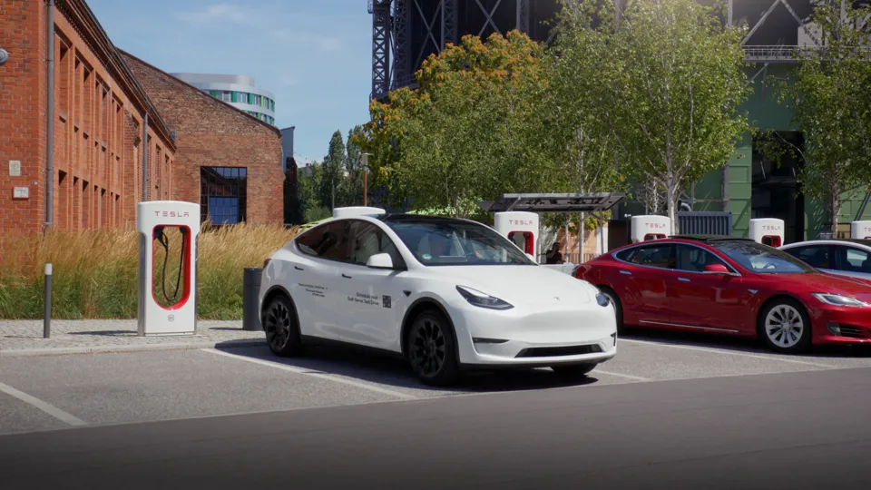 Tesla 7 day test drive hotsell