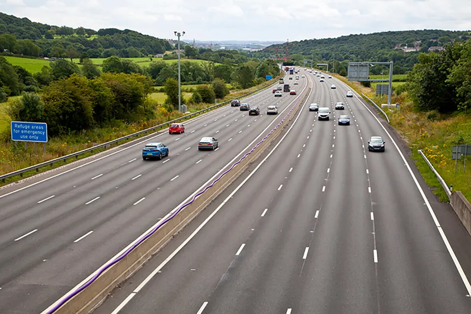 Lockdown car use falls but roads busier than March