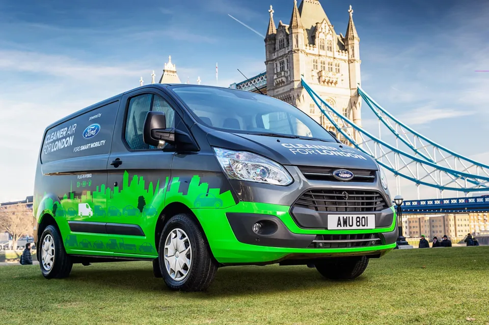 Plug-in hybrid vans are 'ideal solution', says Ford