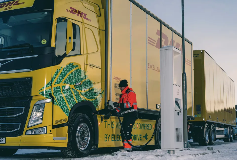 dhl electric lorry