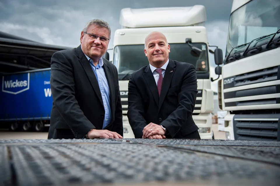 Ryder completes purchase and lease back of Travis Perkins fleet