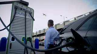 BP Pulse signs Addison Lee to London charging network