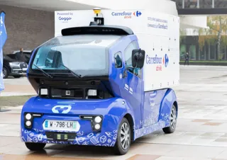 Autonomous deliver vehicle