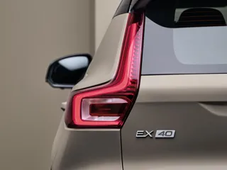 Volvo EX40