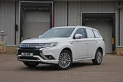 Mitsubishi Outlander PHEV Commercial 2019