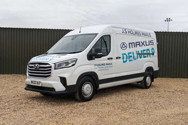 Maxus Deliver 9