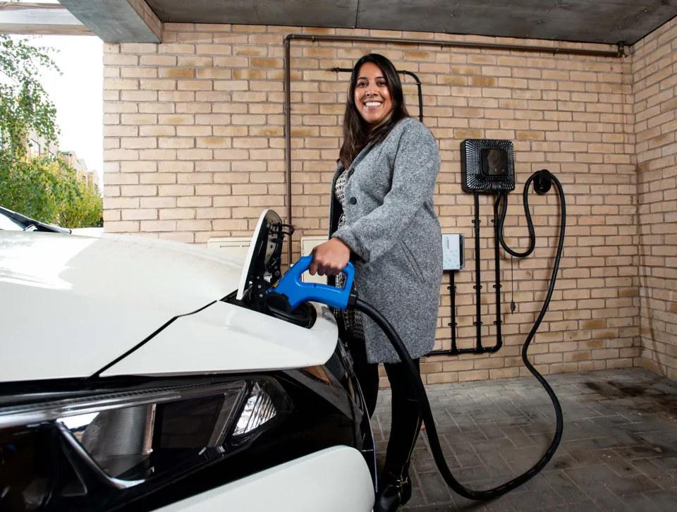 Electric vehicle charging