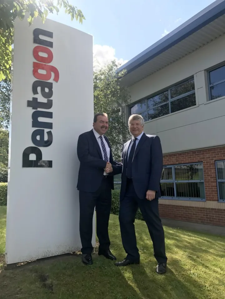 Ian Oakes, Imperial UK managing director with Trevor Reeve, Pentagon chairman