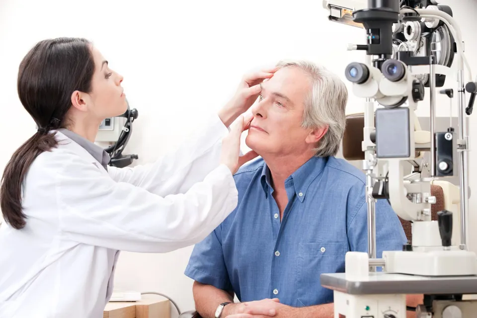 Man have eyesight test