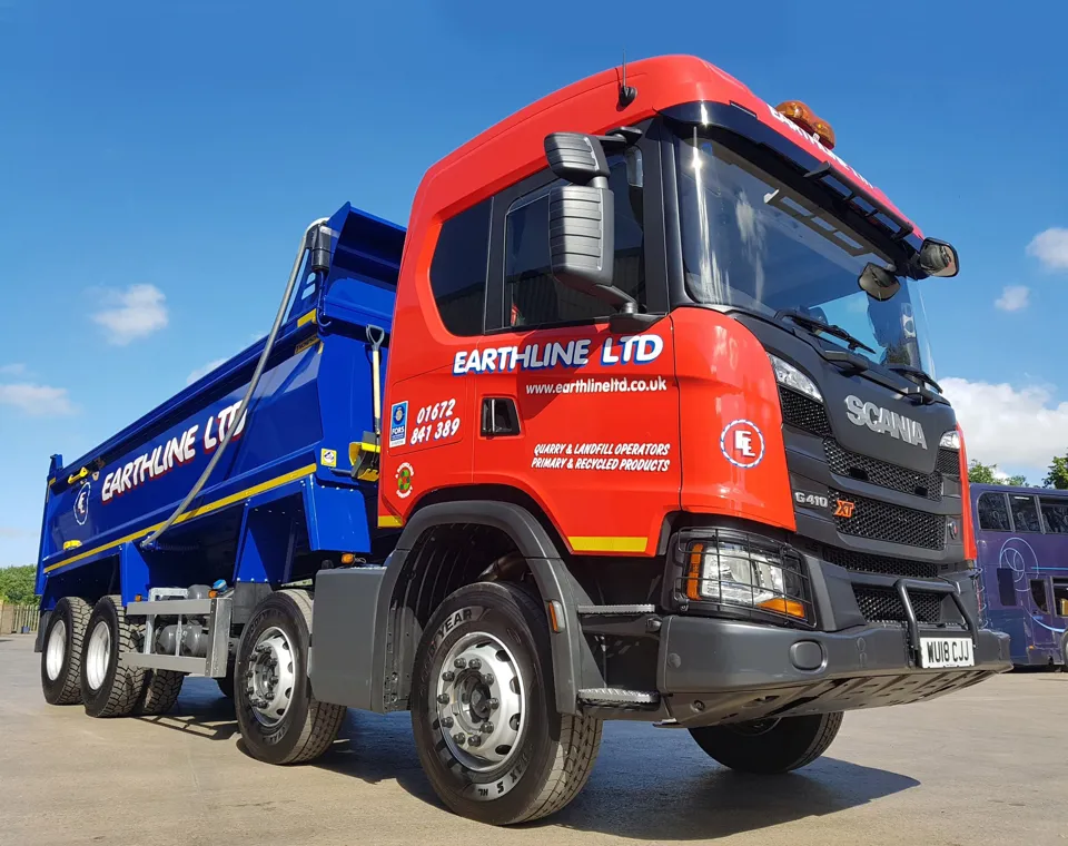 Earthline Scania tipper 